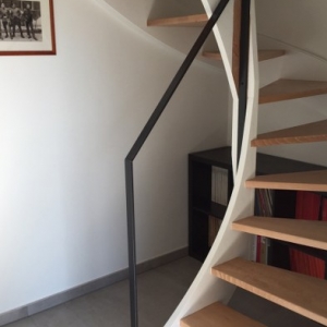 minimalistische stalen trapleuning
