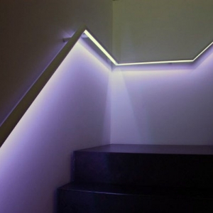 handgreep rond gelakt met led verlichting
